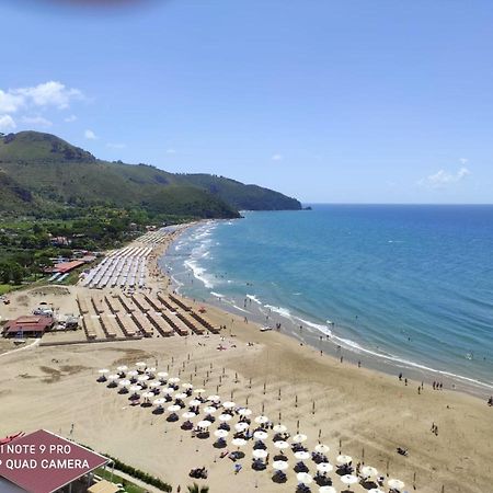 Casavacanze Belvedere Sperlonga Apartment Luaran gambar