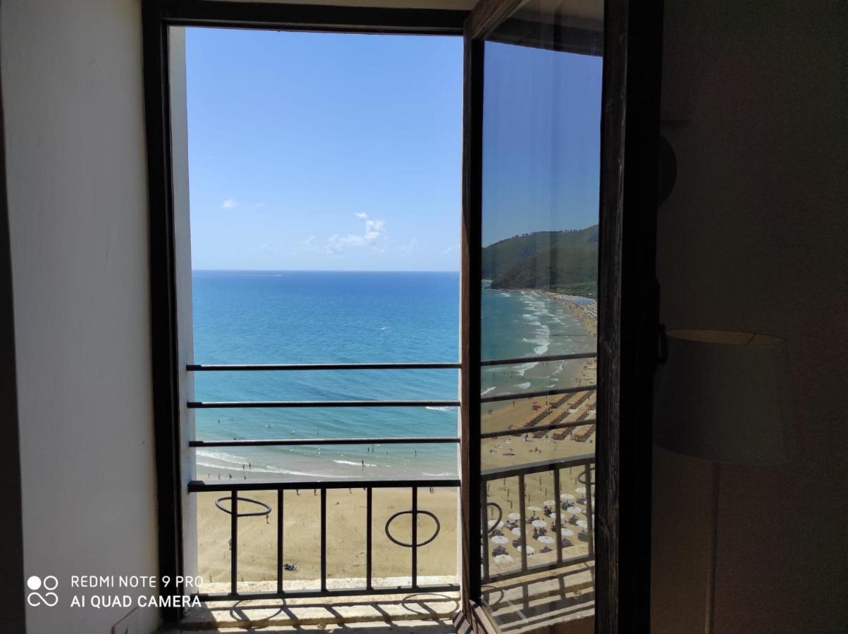 Casavacanze Belvedere Sperlonga Apartment Luaran gambar
